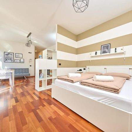 Tip-Top Apartment מאלצ'סינה מראה חיצוני תמונה